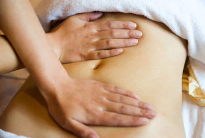 Come massaggiare la pancia per la stitichezza